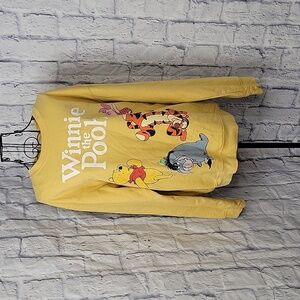 DISNEY WINNIE THE POOH AND FRIENDS Sweatshirt Large